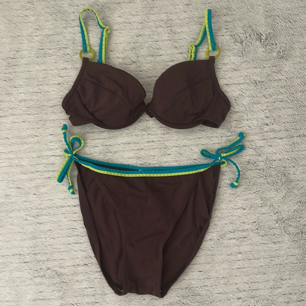 Brown bikini